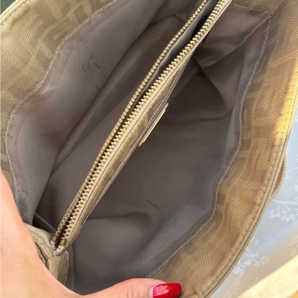 Authentic Fendi Zucca Canvas Tote Handbag ✨ - Picture 6 of 14